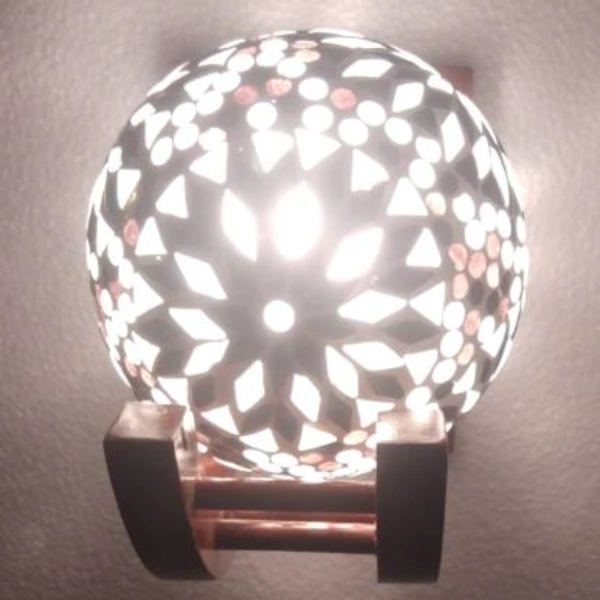Das/P/MICKEY36 Homes Wallchiere Wall Lamp - Wall Lamp, Multicolor, NA